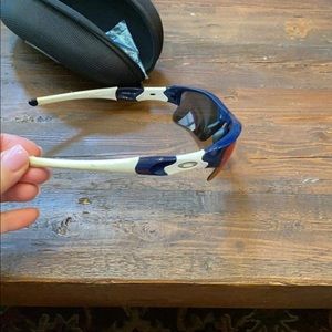 Men’s Oakley sunglasses